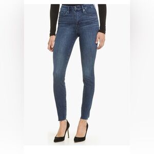 Good American Good Legs Raw Hem Skinny Jeans
